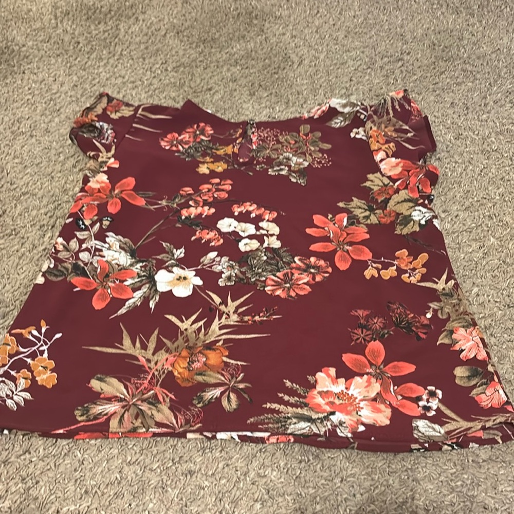 Women’s dress top